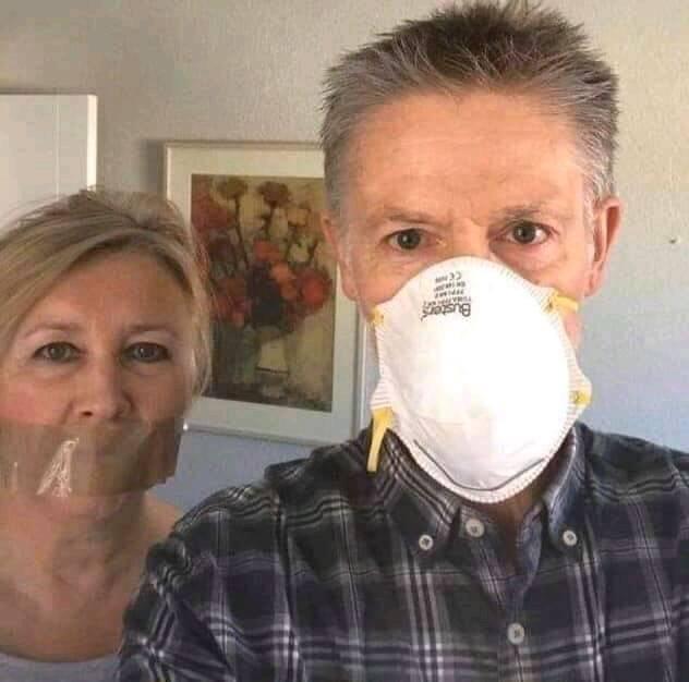 Corona Maske und streitende Ehefrau lustig