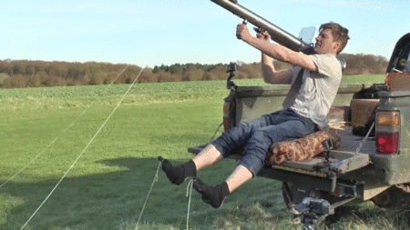 Socken die in der Waschmaschine verschwinden humorvolle Bilder%20(3) Heitere Haushaltsmomente mit einem Augenzwinkern Wie viele Socken verschwinden wirklich in der Waschmaschine? Haushalt, Humorvolle Alltagsgeschichten, Pflichten, Wäsche waschen | Die Kirche des heiligen Al Bundy 23. Mai 2023 5