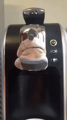 Humorvolle Kollegen Kaffeeklatsch Bilder%20(3) Kaffee-Klatsch und Koffein-Komik Der Kaffeeklatsch mit den Kollegen: Lachen, um nicht zu weinen Arbeit, Büro, Humorvolle Alltagsgeschichten, Kaffee | Die Kirche des heiligen Al Bundy 18. März 2024 14