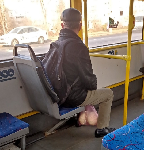 Wie Mann zum Macho wird witzige Bilder Gifs%20(2) Männliche Marotten: Lustiges aus der Männerdomäne Masseaufbau für die Hoden: Wie du ein echter Macho wirst! Komische Begebenheiten des Lebens, Männer, Männerentwicklung, Tipps | Die Kirche des heiligen Al Bundy 11. Juni 2024 21