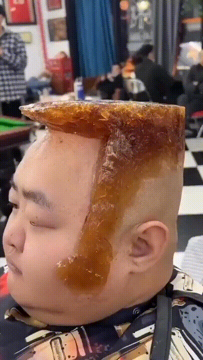 Herrenfriseur witzige Bilder Fiseursalon Fails%20(5) Männliche Marotten: Lustiges aus der Männerdomäne Welche Abenteuer kann man beim Herren-Friseur erleben? Alltag, Frisuren, Humorvolle Alltagsgeschichten, Lustiges über das Leben, Mann | Die Kirche des heiligen Al Bundy 5. November 2023 12
