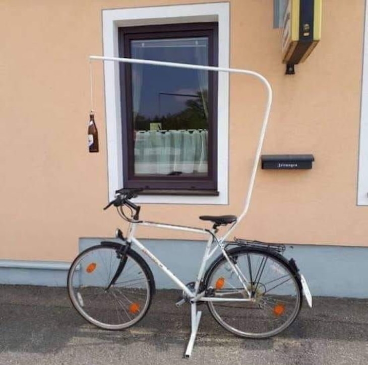 Bierlogiken humor Bilder Bier Halbwahrheiten%20(8) Hopfen und Humor: Die Welt des Biers Bierlogik: Hinter jedem großen Mann steht eine Kiste Bier Alkohol, Bier, Komische Begebenheiten des Lebens, Mann | Die Kirche des heiligen Al Bundy 13. Juni 2024 13