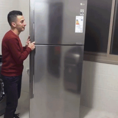 Wenn der Kühlschrank spricht: Eine humorvolle Ode an die nächtlichen Snack-Abenteuer Humorvolle Alltagsgeschichten, Küche, Kühlschrank, Lustiges über das Leben | Die Kirche des heiligen Al Bundy 15. April 2023 9