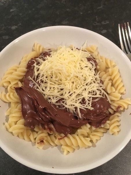 Kalorien Extrem: Den Kalorienzähler bei jeder Mahlzeit sprengen Humorvolle Alltagsgeschichten, Kochen, Lustige Menschen, Tipps | Die Kirche des heiligen Al Bundy 11. November 2024 6