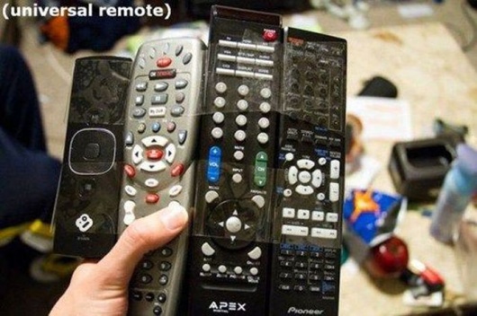 Witzige Bilder Zappen Entspannen mit der Fernbedienung%20(4) Freizeit mit Freude: Entspannung, pur Warum ich mein Leben nach der Fernbedienung ausrichte - eine Hymne auf das faule Zappen Fernsehen, Freizeit, Humorvolle Alltagsgeschichten | Die Kirche des heiligen Al Bundy 1. August 2023 2