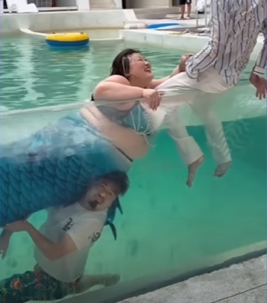 Sarkastische Abnehm Bilder zum lachen%20(1) Muskelkraft und Schenkelklopfer: Fitness mit Humor Abnehmen mit Sarkasmus: Der Kampf gegen die Kalorien Komische Begebenheiten des Lebens, Lustiges über das Leben, Ratschlag | Die Kirche des heiligen Al Bundy 19. September 2023 2