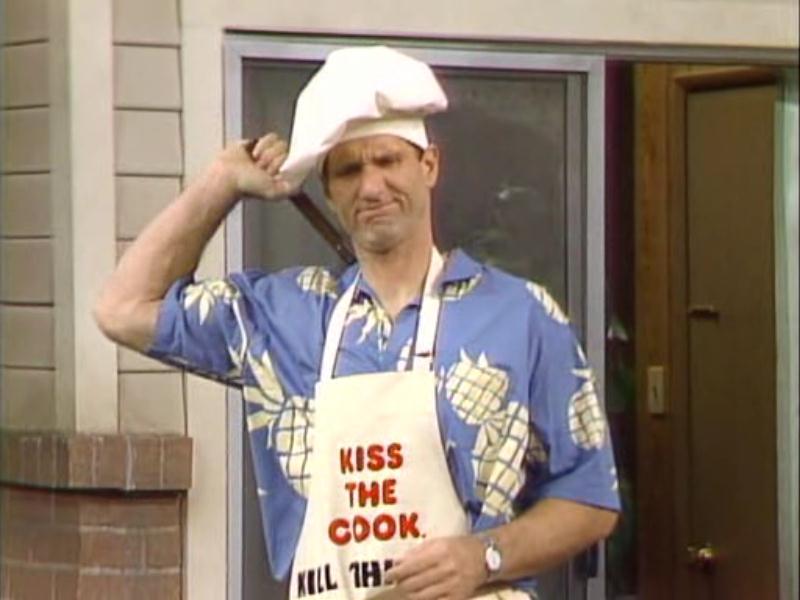 Al Bundy beim Grillen Kiss the Cook Al Bundy - Der humorvolle Held des Alltags Al Bundy eine schrecklich nette Familie, Komische Begebenheiten des Lebens, Spaß-Religion | Die Kirche des heiligen Al Bundy 11. Juli 2013 5