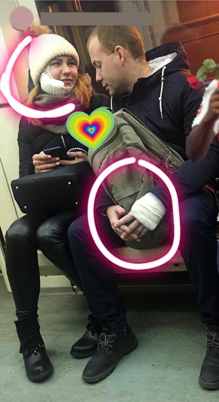 Böse Beziehungsbilder. Was ist denn bei diesem Liebespaar passiert? Versöhnung nach dem Streit?