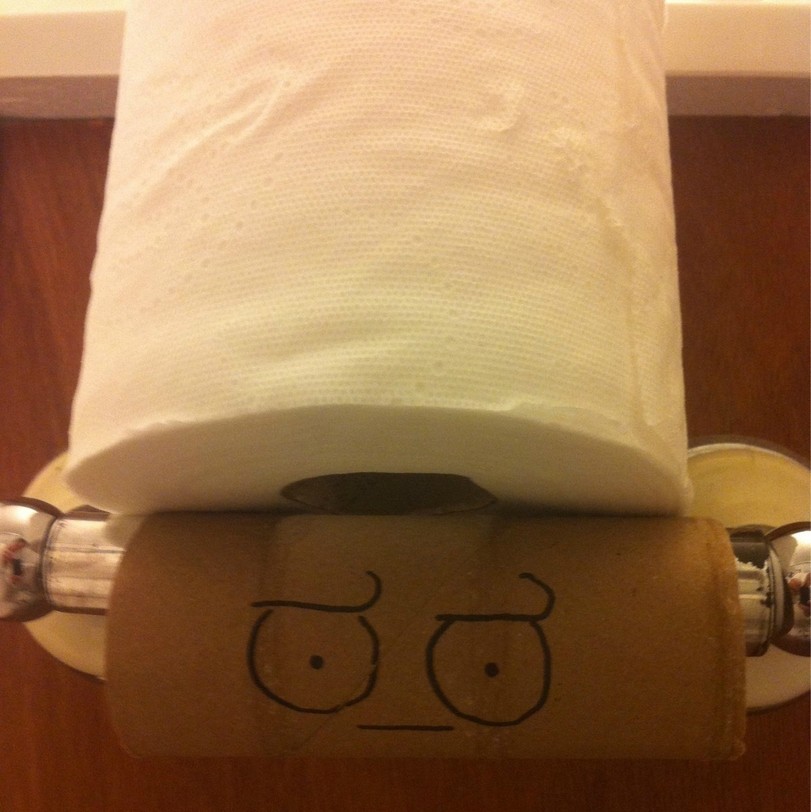 Toilettenpapier: Vorne oder hinten abrollen? Seth Wheelers humorvolles Vermächtnis Haushalt, Lustiges über das Leben, Toilette, Wissen zum lachen | Die Kirche des heiligen Al Bundy 26. November 2023 6
