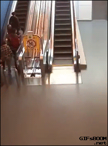 Rolltreppen – Die unberechenbaren Wesen zwischen Stockwerk 1 und 2 Komische Begebenheiten des Lebens, Lustiges über das Leben, Öffentlichkeit, Technik | Die Kirche des heiligen Al Bundy 30. September 2023 9