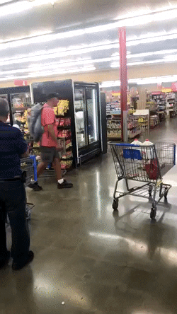 Wie ich meinen inneren Frieden fand... beim Warten in der Supermarktschlange! Beschweren, Einkaufen, Humorvolle Alltagsgeschichten, Lustiges über das Leben | Die Kirche des heiligen Al Bundy 2. August 2023 4