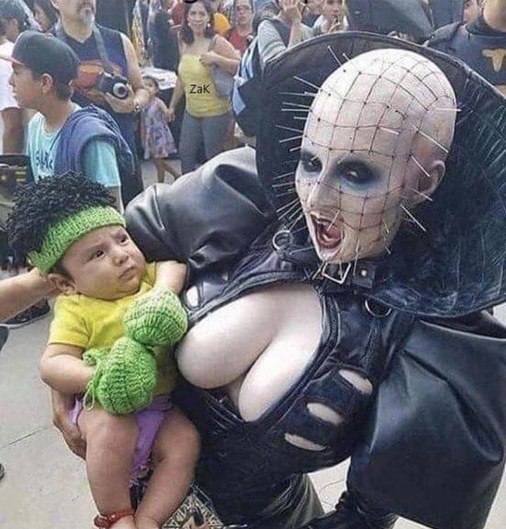 Meine Schwiegermutter ist ein Monster Kostüm