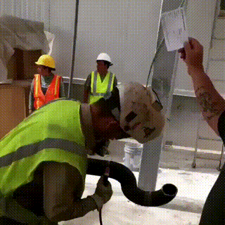 Spassige Baustellenbilder zum lachen und teilen%20(7) Arbeitswahnsinn und Bürosatire Arbeit vermeiden wie ein Boss: Tipps zum Herumstehen auf der Baustelle Arbeit, Handwerker, Humorvolle Alltagsgeschichten, Lustiges, Tipps | Die Kirche des heiligen Al Bundy 14. Juni 2024 20