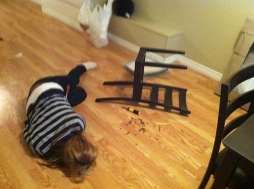 Do it Yourself Fail Wenn nichts gelingt lustig%20(9) Heitere Haushaltsmomente mit einem Augenzwinkern Komische Pannen: Zum Lachen und Staunen - missglückte DIY-Projekte! Heimwerker, Komische Begebenheiten des Lebens, Lustige Bilder | Die Kirche des heiligen Al Bundy 7. August 2023 17