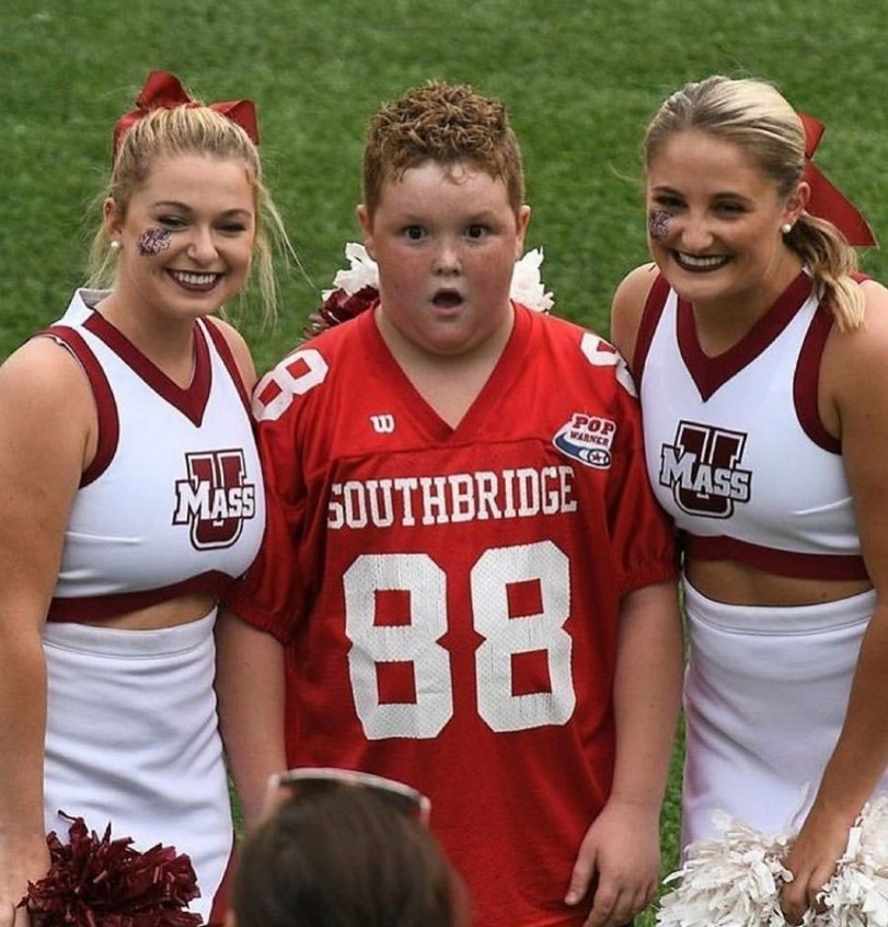 Puschel-Power - Das unbekannte Leben eines Cheerleaders Komische Begebenheiten des Lebens, Lustiges, Sport | Die Kirche des heiligen Al Bundy 4. Mai 2023 1