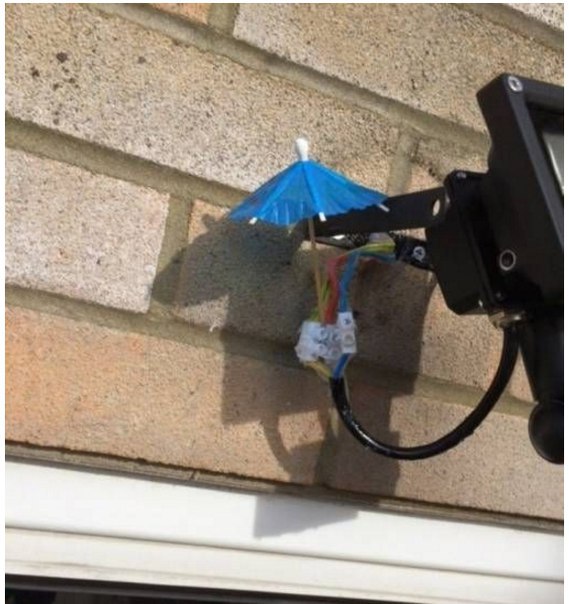 Elektriker am Werk - Ein flammendes Plädoyer für knisternde Pannen Arbeit, Handwerker, Komische Begebenheiten des Lebens | Die Kirche des heiligen Al Bundy 30. September 2023 11