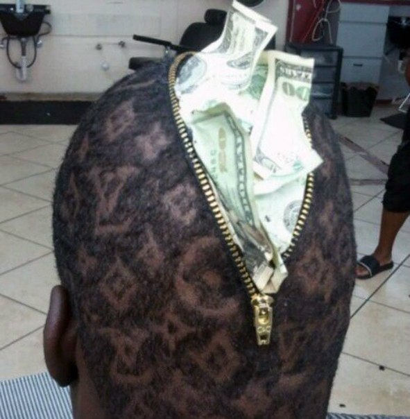 Louis Vuitton witzige Bilder Luxusmarke tragen%20(6) Lach dich schlapp: Lustige Bilder für den Spaßfaktor Louis Vuitton lustig: Warum Luxusmarken unseren Verstand (und Geldbeutel) erobern Lustige Bilder, Mode | Die Kirche des heiligen Al Bundy 24. November 2023 3
