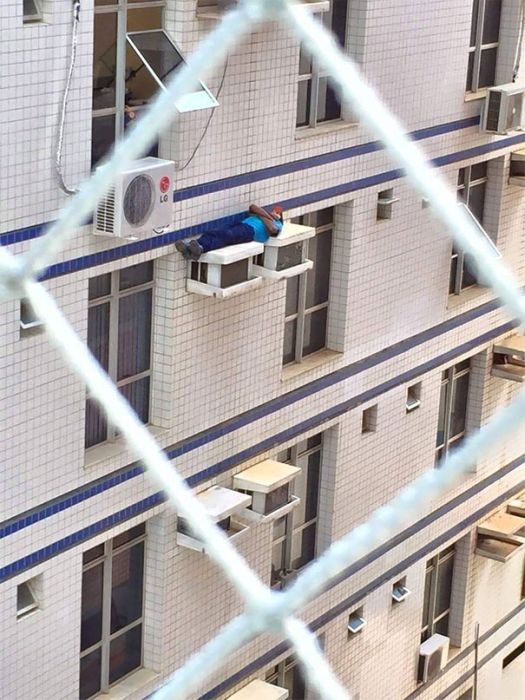 Tipps lustig wie man auf Arbeit ein Nickerchen macht ohne erwischt zu werden%20(1) Arbeitswahnsinn und Bürosatire Wie man ein Nickerchen hält, ohne dass der Chef es bemerkt Arbeit, Chef, Komische Begebenheiten des Lebens, Müdigkeit, Tipps | Die Kirche des heiligen Al Bundy 12. Mai 2023 7