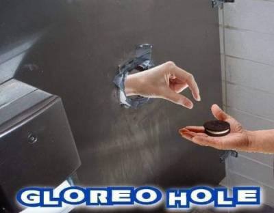 Peinliche Klo-Erlebnisse und witzige Tipps für das stille Örtchen Badezimmer, Humorvolle Alltagsgeschichten, Öffentlichkeit, Tipps, Toilette | Die Kirche des heiligen Al Bundy 14. März 2024 9