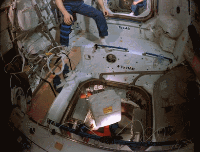 Lustige Parodie vom Wunsch Astronaut zu werden%20(4) Wissenswertes mit Witz und Humor Sterne schauen, ohne zu kotzen: Warum keiner mehr Astronaut werden möchte Beruf, Komische Begebenheiten des Lebens, Lustiges, Wissen zum lachen | Die Kirche des heiligen Al Bundy 2. März 2024 5