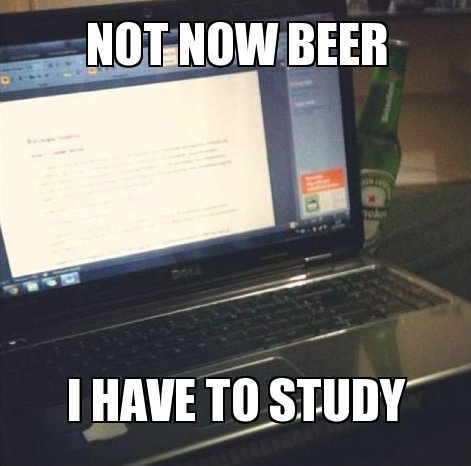 Procrastination wenn das Bier ein von der Arbeit lockt Motivation mit einem Augenzwinkern: Lachen für die Seele Die Kunst der Prokrastination: Vom erfolgreichen aufzuschieben seiner Alltagspflichten Arbeit, Komische Begebenheiten des Lebens, Lustiges über das Leben, Wissen zum lachen | Die Kirche des heiligen Al Bundy 29. April 2023 2