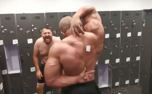 Warum jeder im Fitnessstudio dich heimlich beurteilt Fitness, Freizeit, Humorvolle Alltagsgeschichten, Probleme | Die Kirche des heiligen Al Bundy 2. April 2024 11
