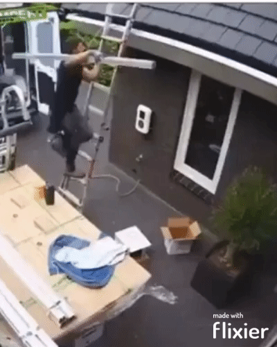 Leiter und Rutschen Dachdecker Edition Arbeitswahnsinn und Bürosatire Dachdecken leicht gemacht: Mit minimalem Aufwand maximale Anerkennung erntet Beruf, Handwerker, Komische Begebenheiten des Lebens | Die Kirche des heiligen Al Bundy 9. Januar 2024 11