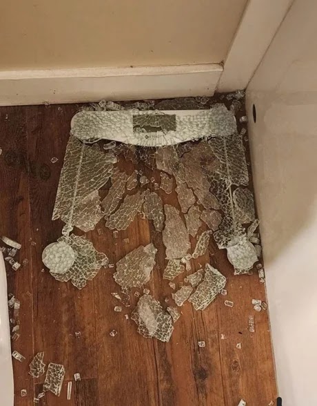 Sarkastische Abnehm Bilder zum lachen%20(1) Muskelkraft und Schenkelklopfer: Fitness mit Humor Abnehmen mit Sarkasmus: Der Kampf gegen die Kalorien Komische Begebenheiten des Lebens, Lustiges über das Leben, Ratschlag | Die Kirche des heiligen Al Bundy 19. September 2023 14