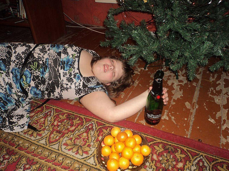 Winteralkoholismus: Im Advent bin ich kein Säufer mehr, sondern nur in Weihnachtslaune Alkohol, Humorvolle Alltagsgeschichten, Weihnachten, Winter | Die Kirche des heiligen Al Bundy 27. November 2024 13