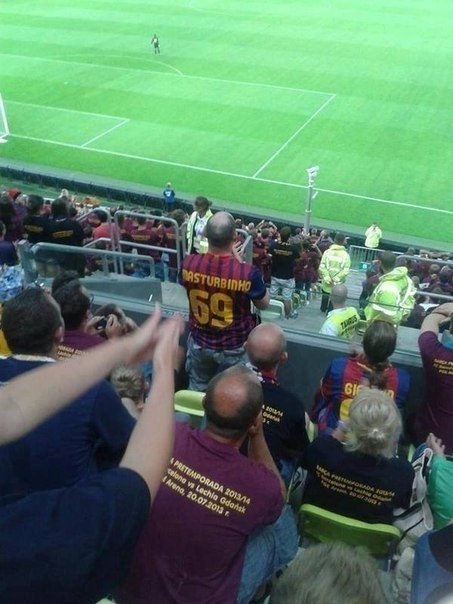 Fussball Frust Wie mein Fanherz zerbrach%20(3) Freizeit mit Freude: Entspannung, pur Fußball im Fernsehen - Wie man den Fußball mit der Fernbedienung ins Tor schießt Fernsehen, Freizeit, Humorvolle Alltagsgeschichten, Sport | Die Kirche des heiligen Al Bundy 8. August 2023 9