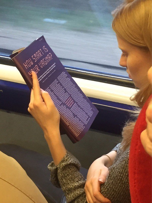 Selbsthilfe Buch How To lustig%20(5) Motivation mit einem Augenzwinkern: Lachen für die Seele Selbsthilfebücher: Wie ich mein Leben in 8 Schritten nicht geändert habe Komische Begebenheiten des Lebens, Lustige Bilder, Motivation, Ratschlag | Die Kirche des heiligen Al Bundy 23. November 2023 6