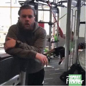 Fitnesslügen: Sechs Wochen später und der einzige Zuwachs ist meine Faulheit Fitness, Komische Begebenheiten des Lebens, Lügen, Muskeln | Die Kirche des heiligen Al Bundy 5. März 2024 10