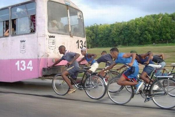Fahrrad-Frust: Wenn Pedale und Nerven beansprucht werden Komische Begebenheiten des Lebens, Lustiges über das Leben, Öffentlichkeit, Sport | Die Kirche des heiligen Al Bundy 18. September 2023 11