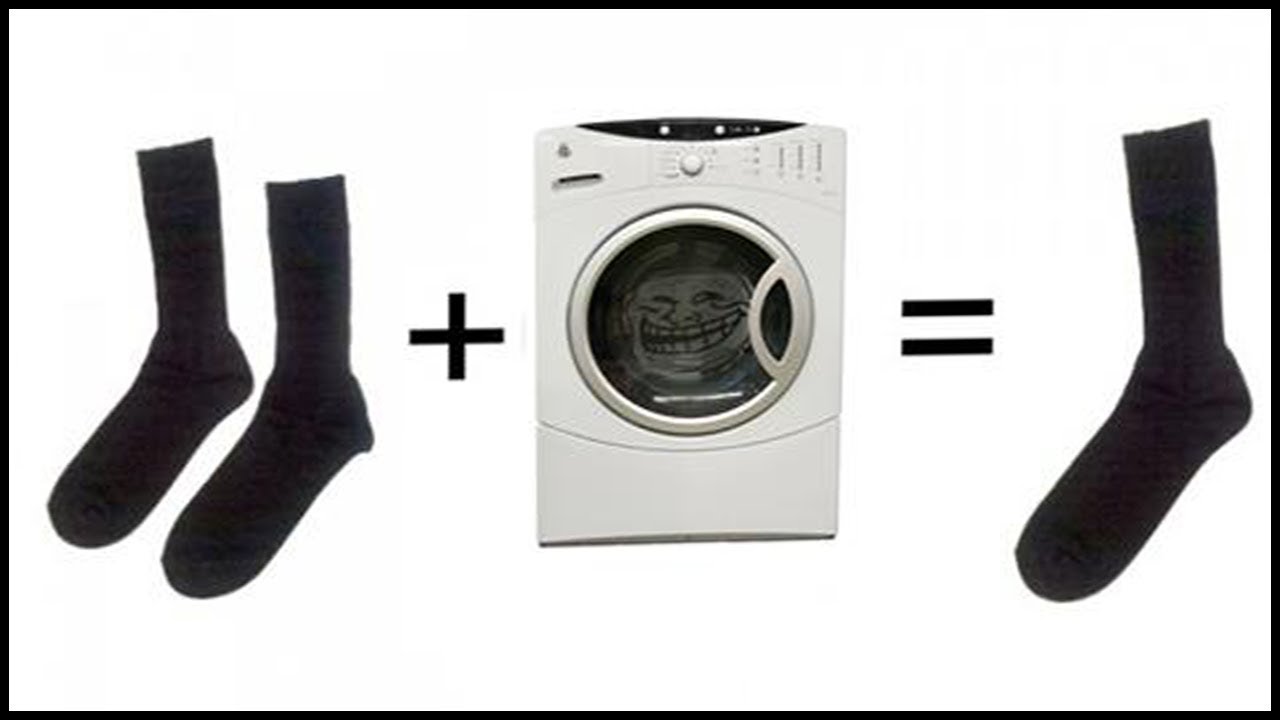 Socken die in der Waschmaschine verschwinden humorvolle Bilder%20(4) Heitere Haushaltsmomente mit einem Augenzwinkern Wie viele Socken verschwinden wirklich in der Waschmaschine? Haushalt, Humorvolle Alltagsgeschichten, Pflichten, Wäsche waschen | Die Kirche des heiligen Al Bundy 23. Mai 2023 2
