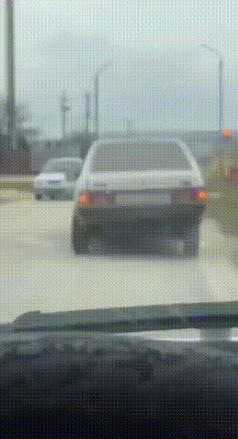 Pech wenn das Auto beim fahren kaputt geht Menschliche Marotten: Lustige Geschichten aus dem Leben Die Schadenfreude, die man verspürt - wenn man zusieht wenn andere Pech haben Glück und Unglück, Komische Begebenheiten des Lebens, Lustige Menschen, Schadenfreude | Die Kirche des heiligen Al Bundy 24. März 2023 7